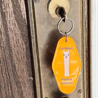 Alpaca Vintage Motel Keychain Souvenir Jewelry Gold One