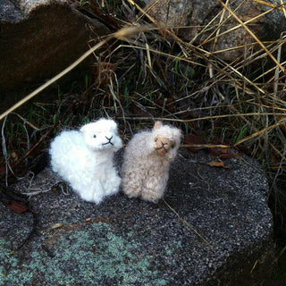 Alpacadorable Cria Hand Made Baby Alpaca Ornaments Holiday 2.5 inch Cria White