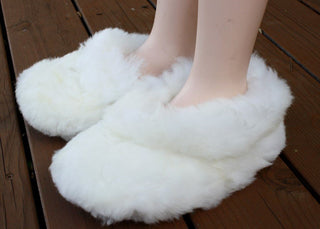 Fluffy Furry Fuzzy Alpaca Slippers Socks