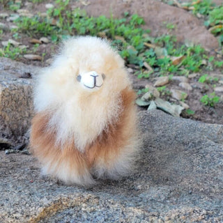4inch-fur-toy-varies-4" Small Alpaca Figure