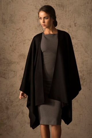 AC_J600015P0800-Camel-Betty 100% Vicuna Cape