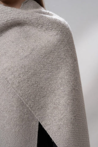 D10417EP0000-09J0106-Natural Undyed Baby Alpaca Eco and Silk BOUCLE' Stole