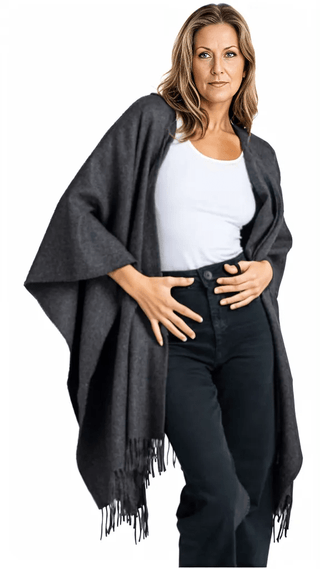P4004-Com14-Premium Classic Solid Alpaca Poncho