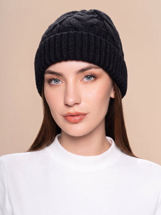 K3A2376P0000-XXC0002-Black-Suri Cable Knitted Hat & Scarf