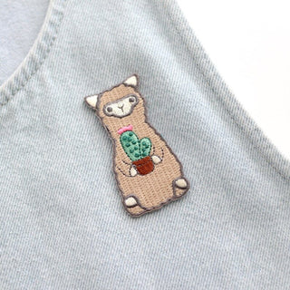 ww_alpaca_cactus_patch-Wild Whimsy Alpaca Cactus Iron-on Patch
